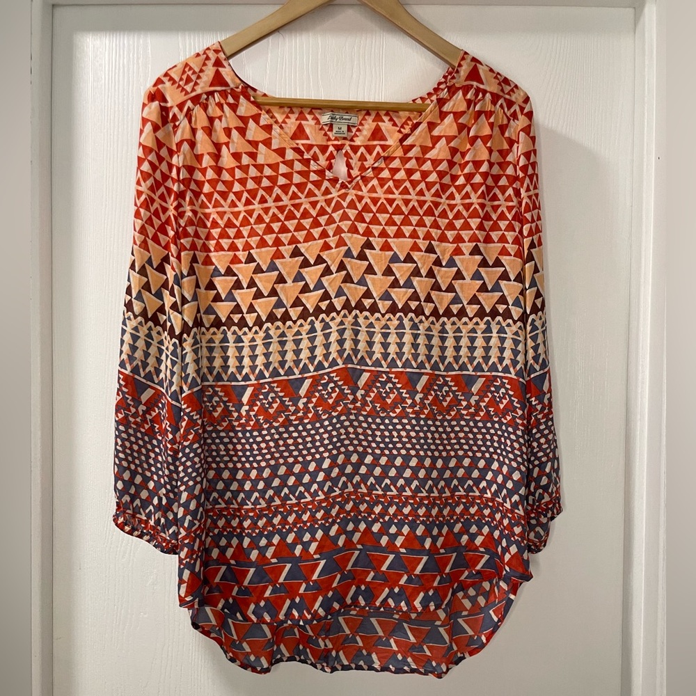 Lucky Brand 3/4 sleeve blouse with pattern in red, pink, and blue. Size M